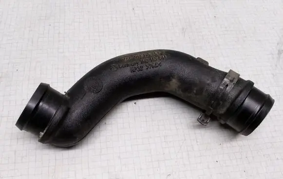Volkswagen Golf III Intercooler hose/pipe 1H0145762T 1H0145844E