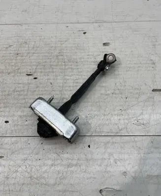 Lexus IS 220D-250-350 Front door check strap stopper 