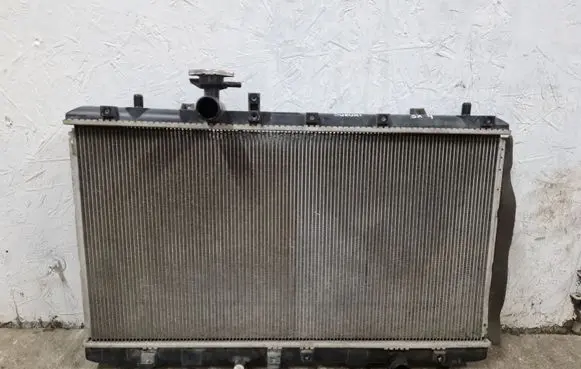 Suzuki SX4 Coolant radiator 4220009442