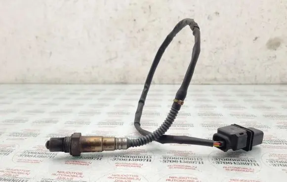 Volkswagen PASSAT B6 Lambda probe sensor 03G906262A