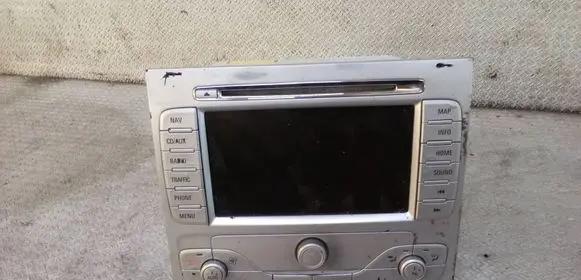 Ford Kuga I Radio/CD/DVD/GPS head unit 8M5T18K931JB 7612300577