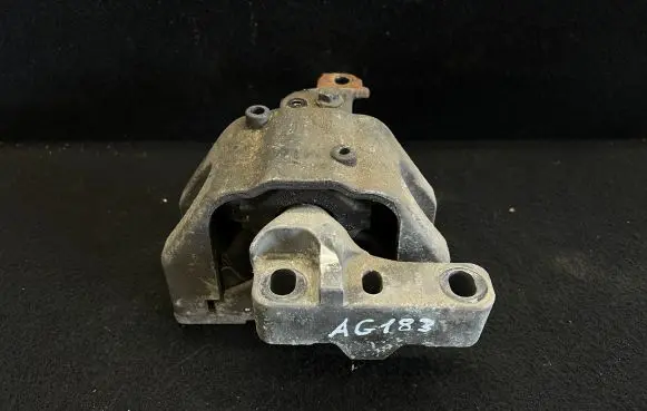 Audi A3 S3 8L Engine mount bracket 1J0199262
