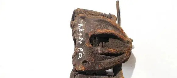 Toyota Corolla Verso AR10 Front brake caliper