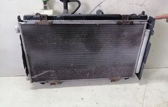 Suzuki Vitara (LY) Rocker cam cover T10M16A