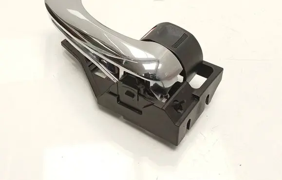 Toyota RAV 4 (XA30) Rear door interior handle trim 