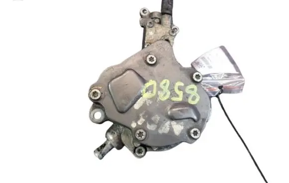 Volkswagen Touran I Vacuum pump