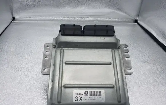 Infiniti G35 Engine control unit/module ECU MEC61011 A15X31