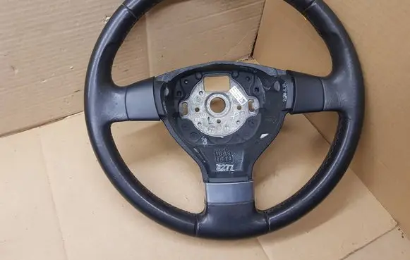 Volkswagen Eos Steering wheel 1Q0419091F