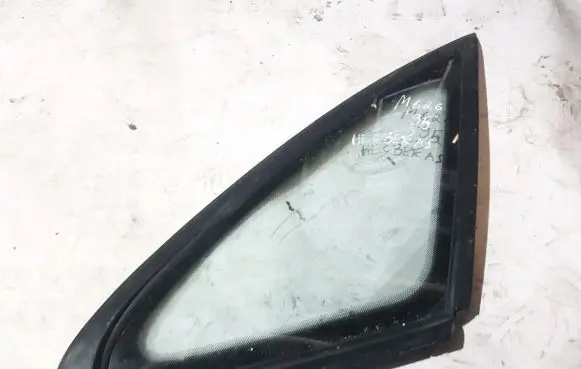 Mazda 626 Rear side window