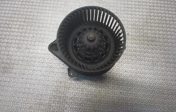 Opel Vivaro Heater fan/blower 91158687 7701050310