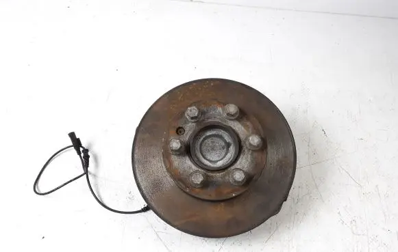 Mercedes-Benz Sprinter W906 Front wheel hub