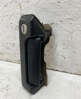 Volkswagen Multivan T4 Sliding door exterior handle 701843730A