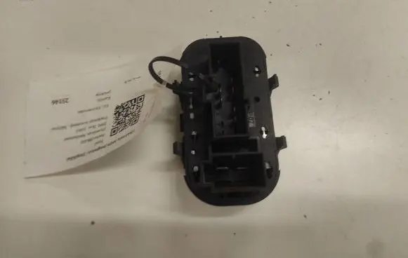 Ford Focus Electric window control switch 03162302 98AG14529AC