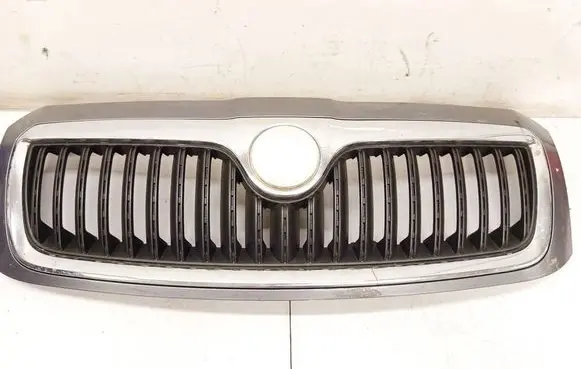 Skoda Superb B5 (3U) Front grill 3U0853653B