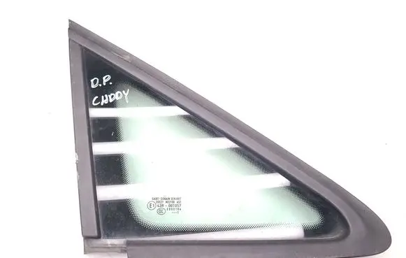 Volkswagen Caddy Front triangle window/glass 2K0845412H