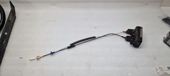 Opel Zafira A Rear door lock 
