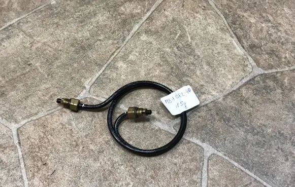Brake vacuum hose/pipe