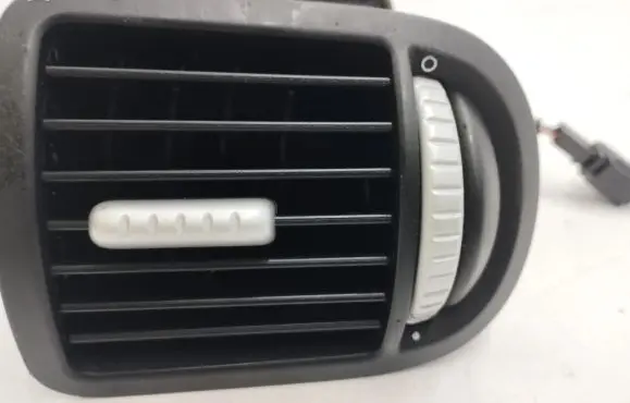 Porsche Cayenne (9PA) Dashboard side air vent grill/cover trim 7L5819704A