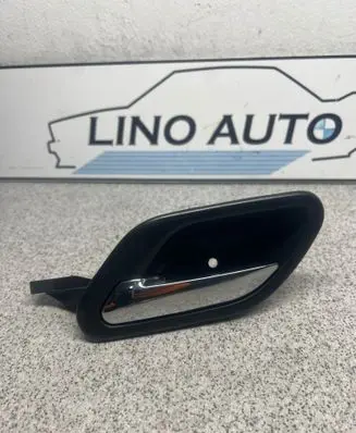 BMW 5 E39 Front door interior handle 8226049