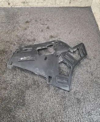 Renault Arkana Front bumper mounting bracket 960165860R