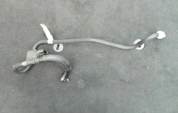 BMW 5 F10 F11 Fuel line pipe 7810784