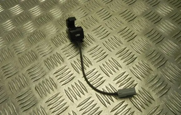 Honda Accord EUR ISO radio connector 1PA66 T4016