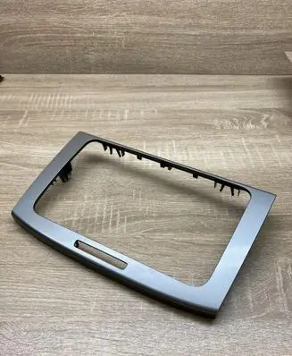 Volkswagen PASSAT B6 Radio/GPS head unit trim 3C0858069M 318410100