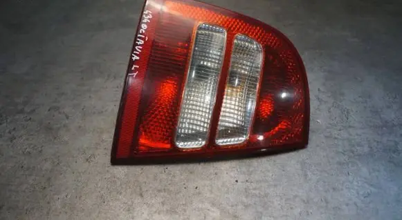 Skoda Octavia Mk1 (1U) Rear/tail lights