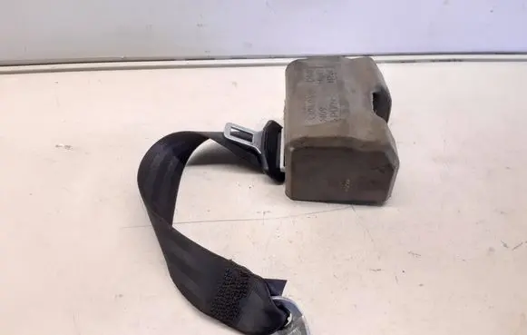 Audi A3 S3 8P Front seatbelt 8P0857805 33054502