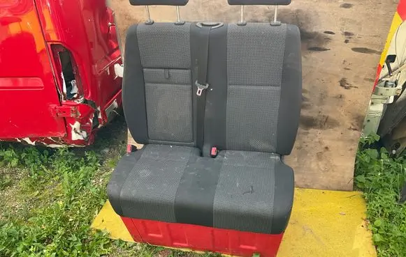 Mercedes-Benz Sprinter W906 Front double seat 