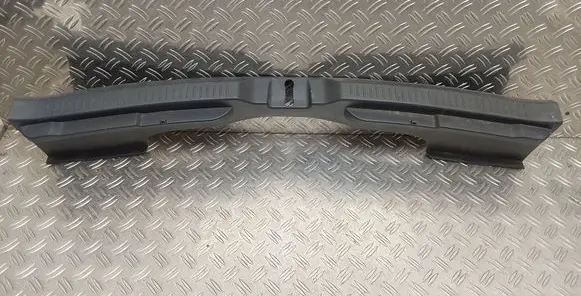 Toyota Verso Trunk/boot sill cover protection 647160F020