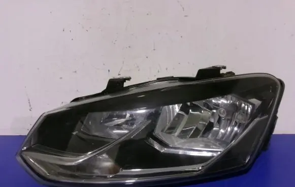 Volkswagen Cross Polo Headlight/headlamp 6C1941005