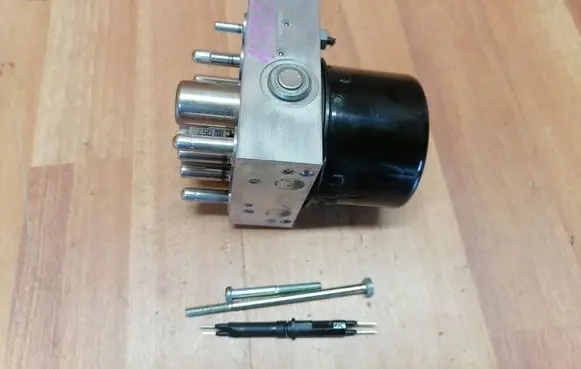 Renault Laguna II ABS Pump 8200808145 10096014443 7701209842