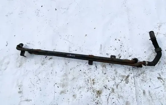 Engine coolant pipe/hose