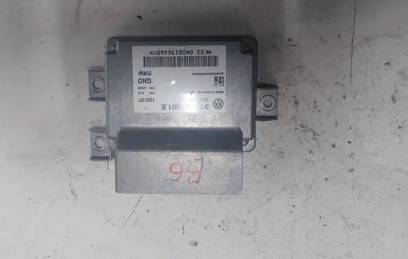 Volkswagen PASSAT B6 Hand brake control module 3C0907801E 16421001A GN0019646V