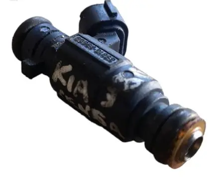 KIA Venga Fuel injector 353102B000