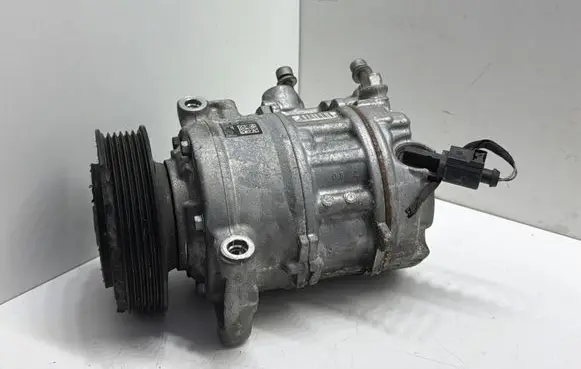 Audi Q7 4M Air conditioning (A/C) compressor (pump) 4M0820803 GE447150