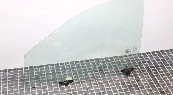 Hyundai ix35 Front door window glass four-door 43R007951