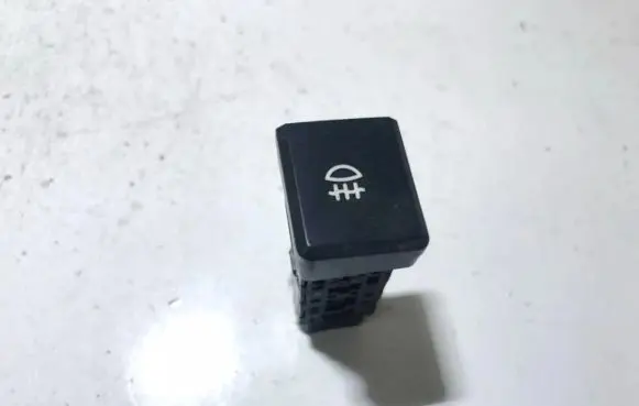 Fog light switch