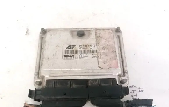 Ford Galaxy Engine control unit/module 038906019FA 0281010629