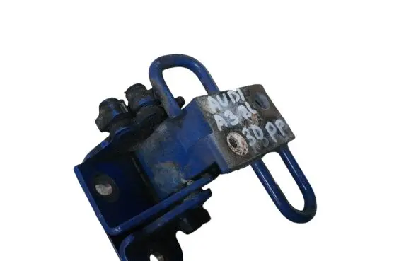 Audi A3 S3 8L Front door lower hinge 8L3831412