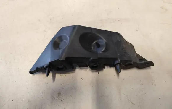 Ford Grand C-MAX Front bumper mounting bracket AM5117D959A D2A3B