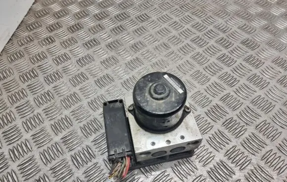 Ford Focus ABS Pump 2M512M110EE 10020404024 10092501193