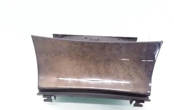 Mercedes-Benz E W211 Car ashtray