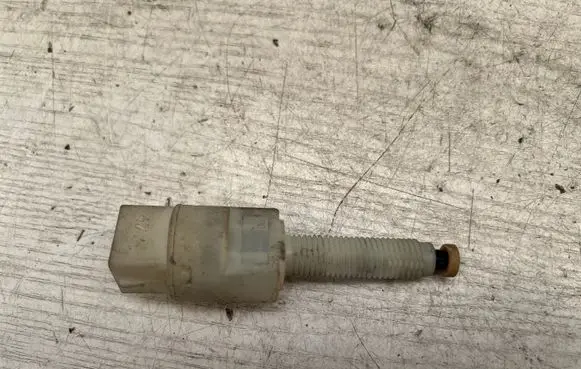 Audi A6 S6 C5 4B Brake pedal sensor switch 4A0945515A