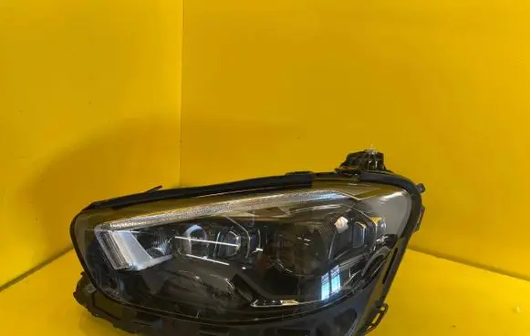 Mercedes-Benz E W213 Headlight/headlamp A2139060110