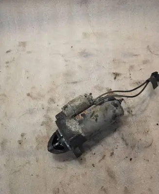 BMW 7 E38 Starter motor 