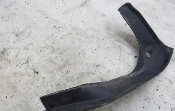 Jaguar XE (C) pillar trim GMAUTO4574097