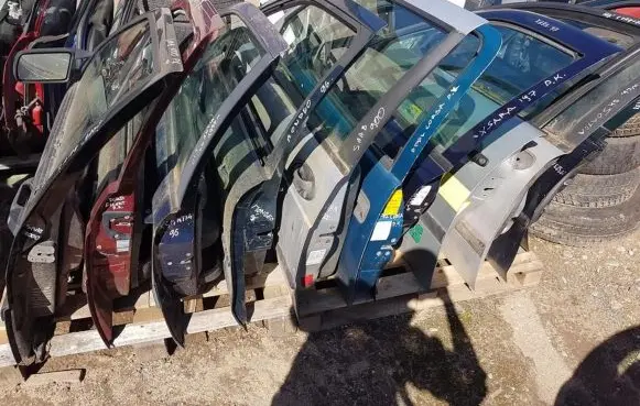 Ford Escort Front door
