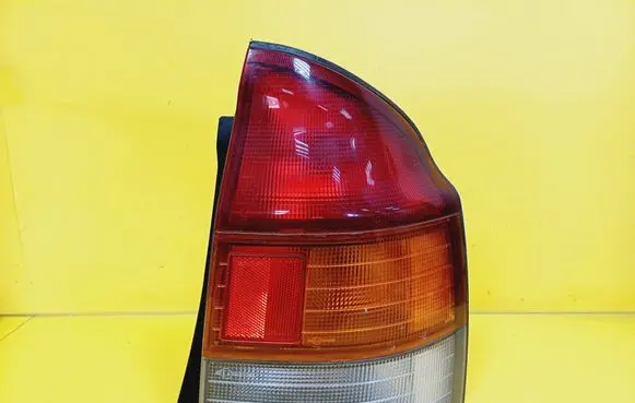 Mazda 323 Rear/tail lights